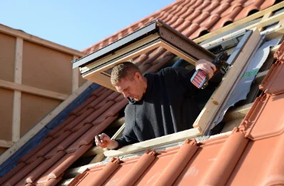 Pose de fenêtres de toit Velux à Fligny